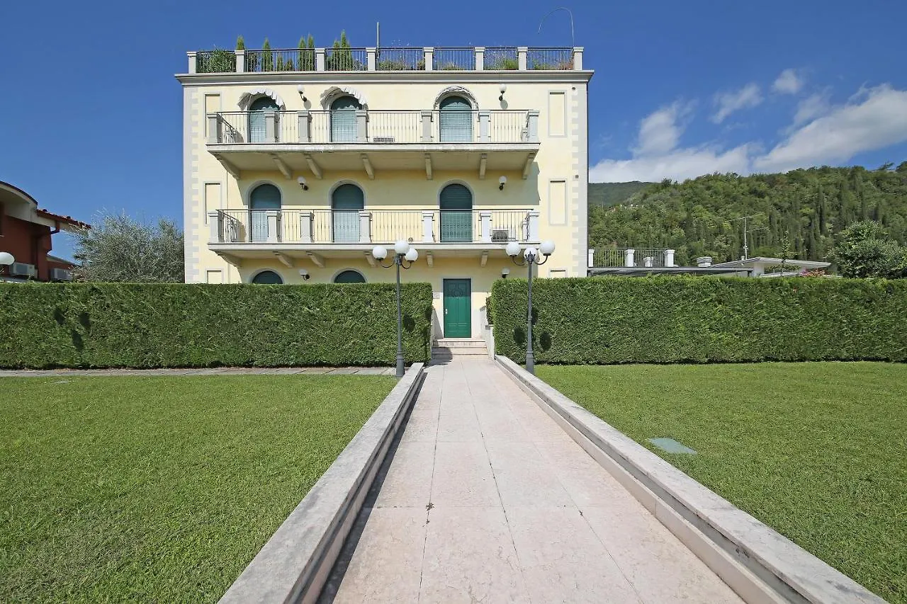 Villa Bornico Anna Toscolano Maderno Apartment